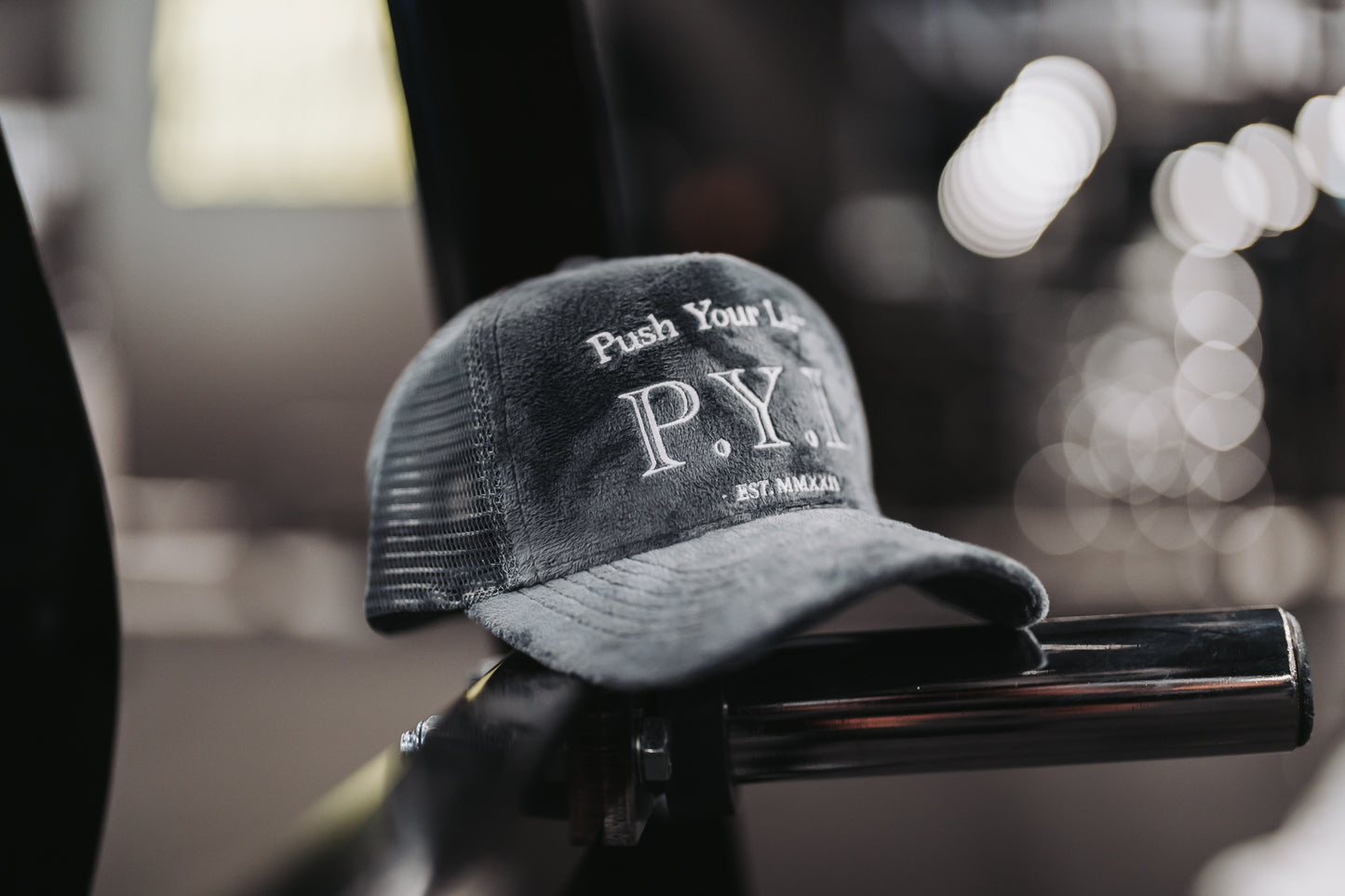 P.Y.L CAP METALLIC GREY