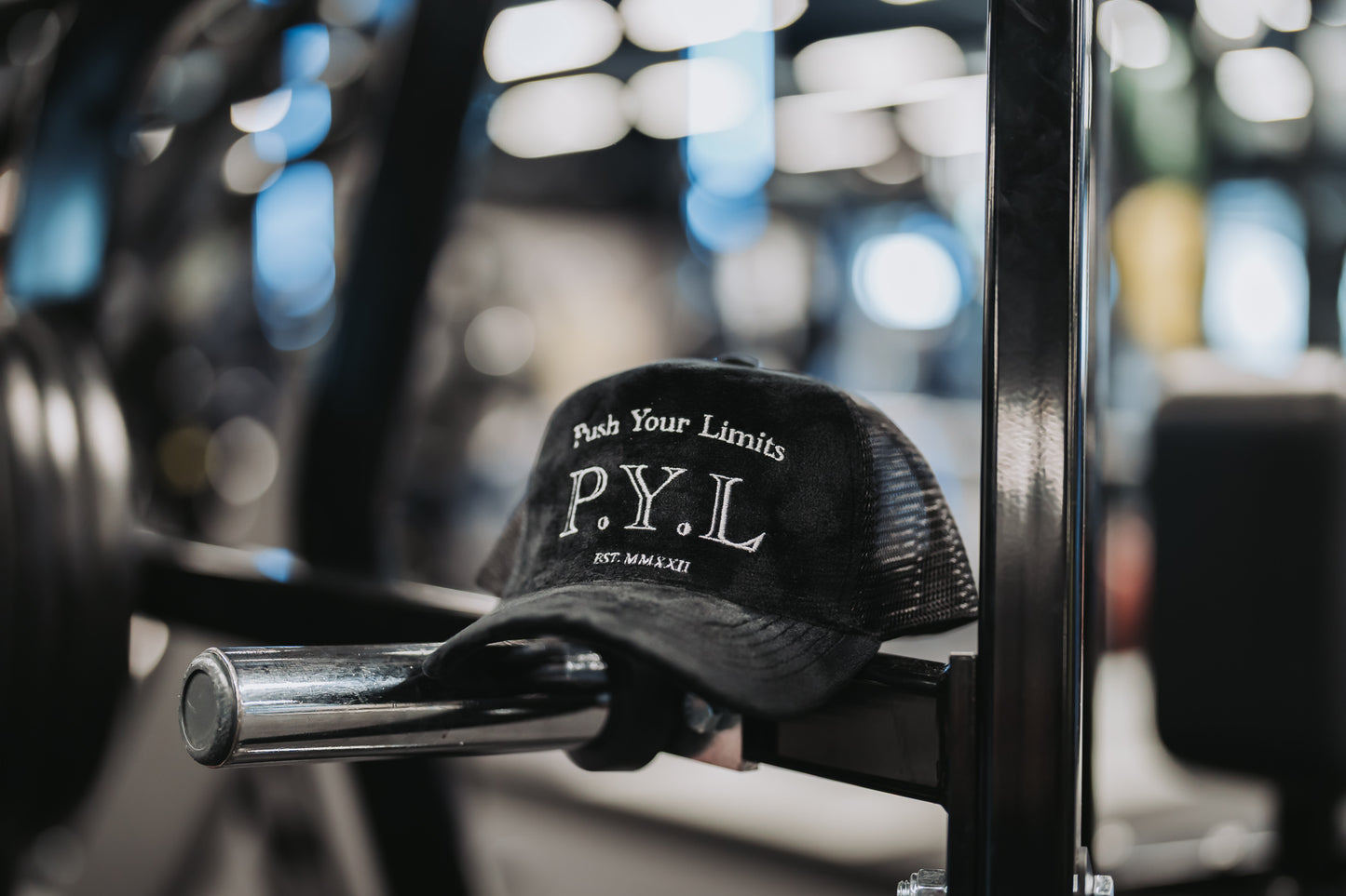 THE P.Y.L CAP CLASSIC BLACK
