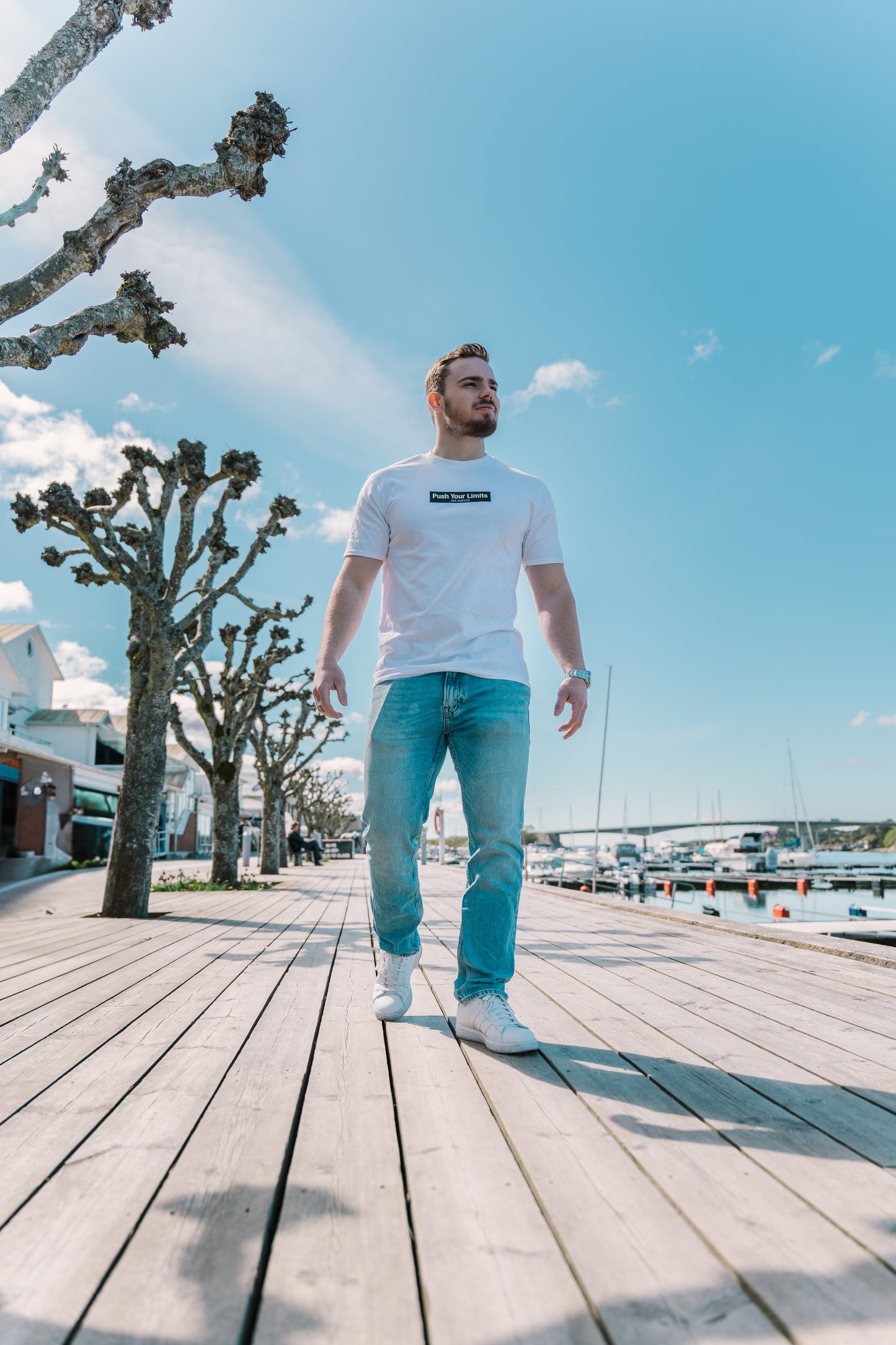 EST.MMXXII TEE WHITE